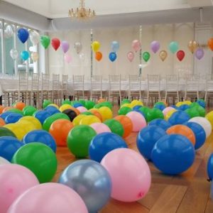 By Boss Organizasyon olarak, mağaza ve iş yeri açılışlarınızı unutulmaz bir şölene dönüştürüyoruz. Balon süsleme, animatör ve palyaço kiralama, renkli maskot karakterler, profesyonel sunucular, kırmızı halı serimi, ses sistemi kurulumu ve daha fazlasıyla yanınızdayız. 🔹 Balon Süsleme: Mekâna özel, marka renklerinize uygun dikkat çekici balon süsleme tasarımları 🔹 Animatör ve Palyaço Kiralama: Çocukların eğlencesini ikiye katlayan profesyonel ekip 🔹 Maskot Kiralama: İlgi çeken maskot karakterlerle açılışınıza renk katın 🔹 Sunucu Temini: Enerjik, etkili sunumlarla davetlileri karşılayan deneyimli sunucular 🔹 Kırmızı Halı ve Yol Süslemesi: Açılışınıza prestijli bir dokunuş 🔹 Ses Sistemi ve DJ Hizmeti: Kaliteli ses düzeni ve müzik ile profesyonel atmosfer